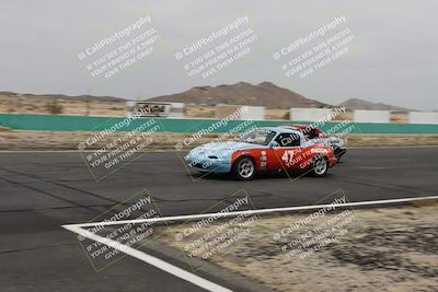 media/Jun-01-2025-CalClub SCCA (Sun) [[eae223c5dd]]/Group 5/Race (Front Straight)/